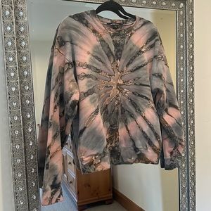 Tie dye crew neck sweatshirt